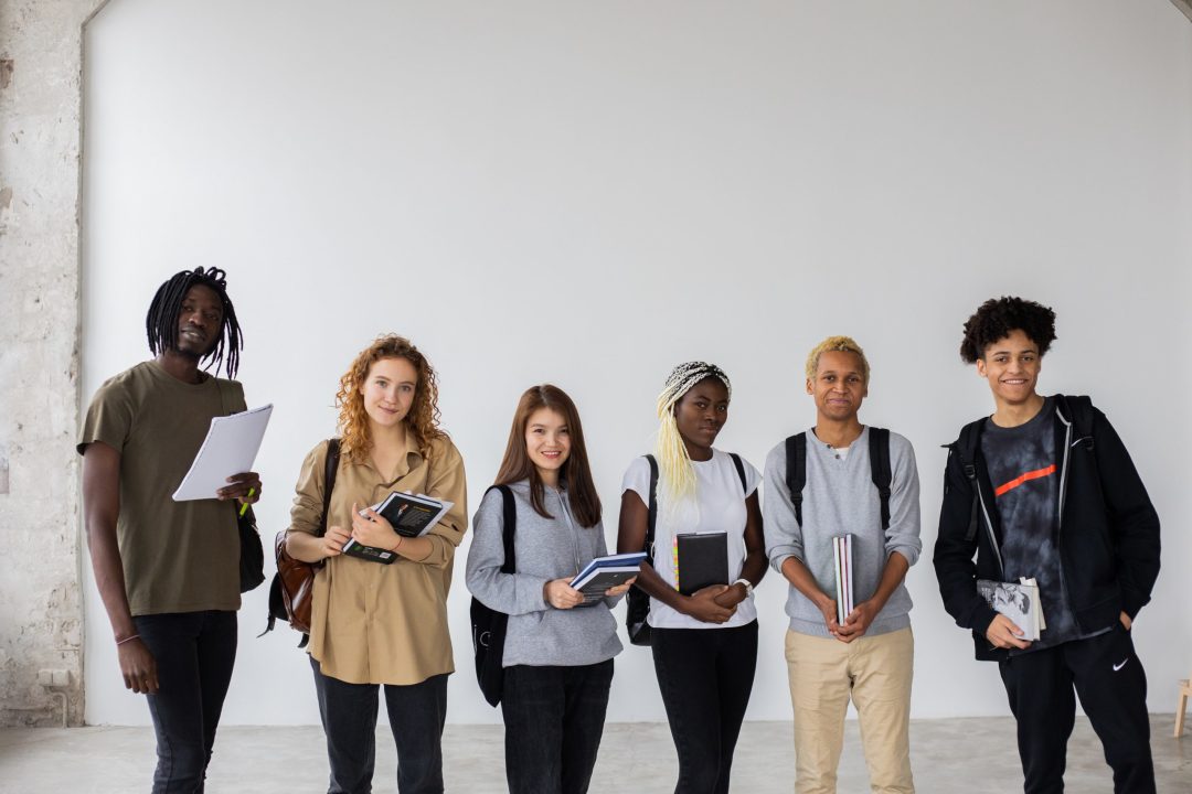 Image- international students, 1080px